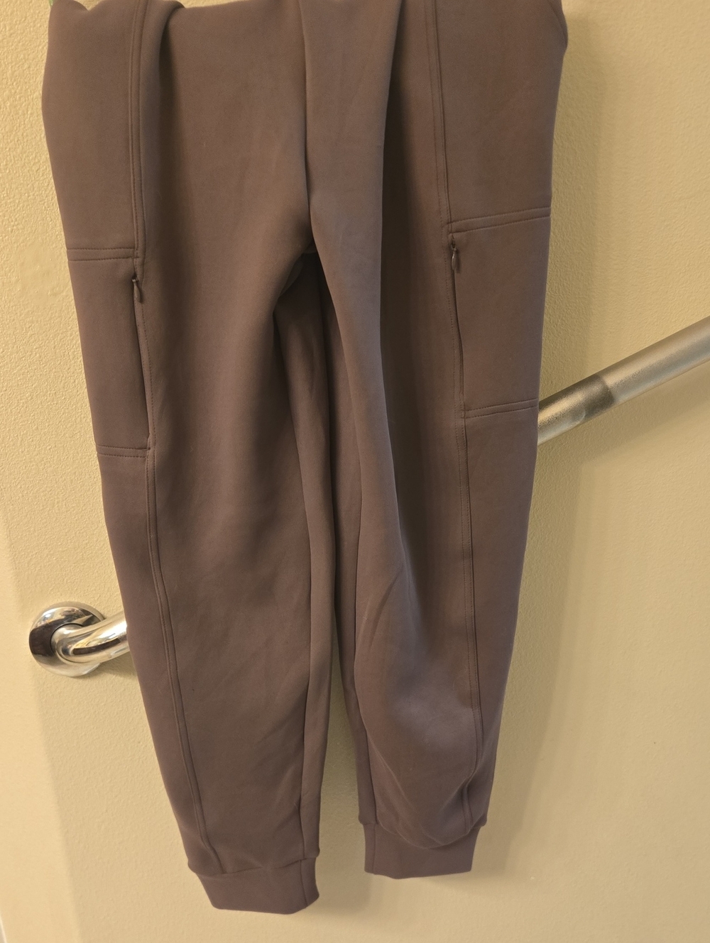 32 Degrees Tag Says Brown Women's Track Joggers